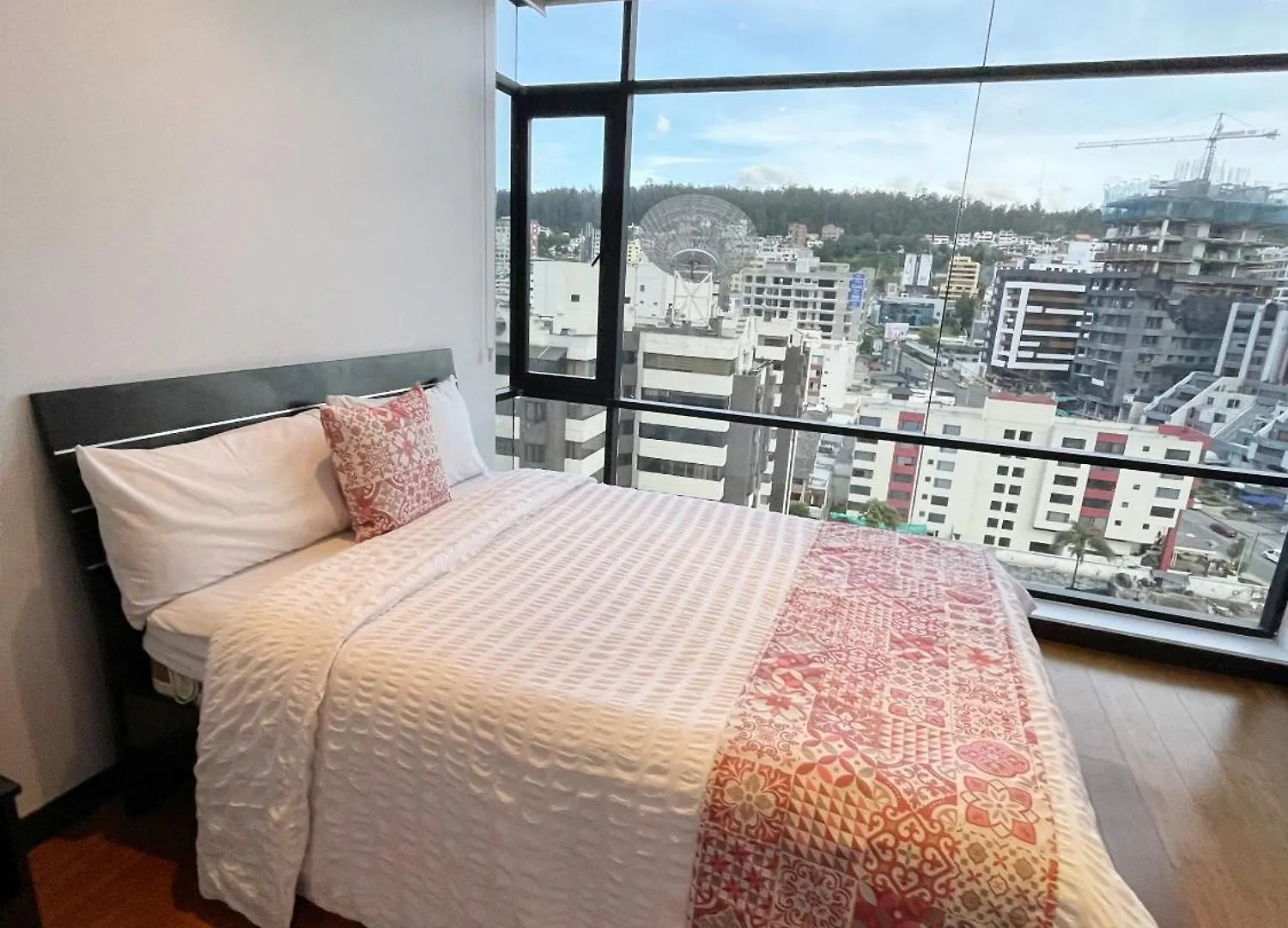 Departamento De Lujo La Carolina - Quicentro Shopping Apartamento Quito 0*,  Equador