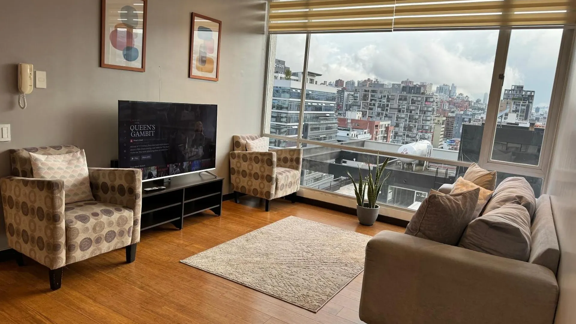 Departamento De Lujo La Carolina - Quicentro Shopping Apartamento Quito