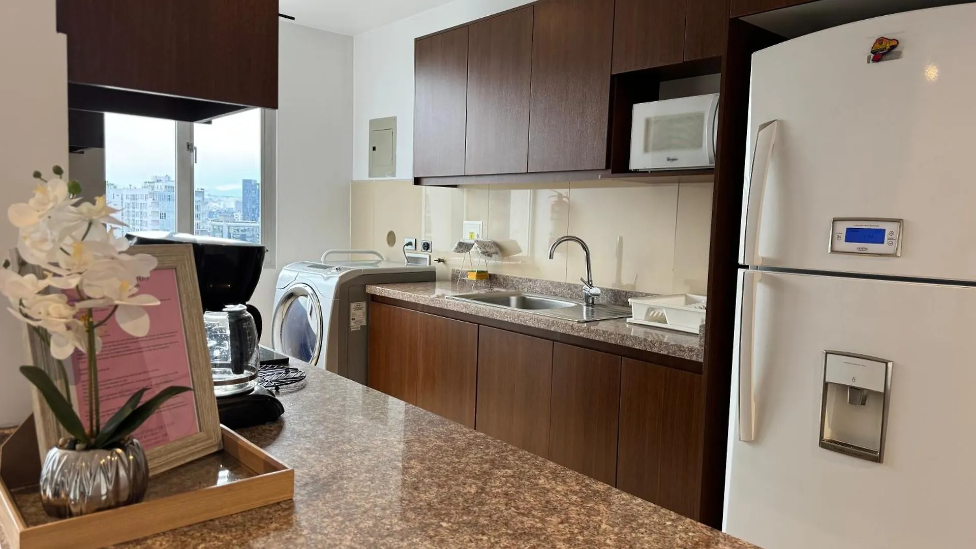 Departamento De Lujo La Carolina - Quicentro Shopping Apartamento Quito